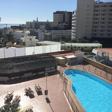 Juncos 2 - 1 Bedroom - Swimming Pool - Balcony - Easy Access - Cc Yumbo 10 Min Walk * Playa del Inglés